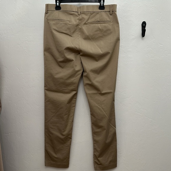 Banana Republic Slim Fit Core Temp Chino Workwear Khaki Pants - Picture 13 of 13